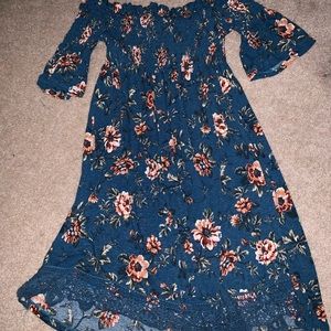 Cute off the shoulder summer dress